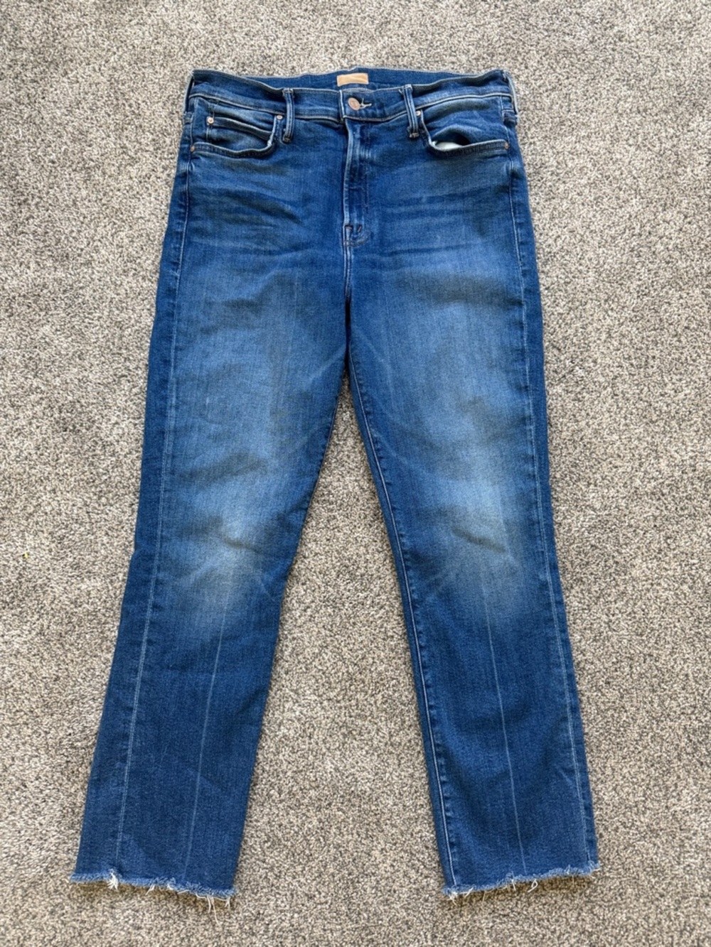 MOTHER Raw-Hem Cropped Straight Jeans in Opposites Attract.